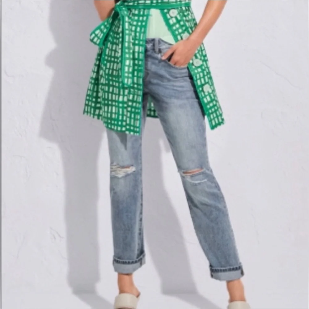 Cabi 100% Boyfriend Distressed Jeans NWOT - Picture 7 of 7